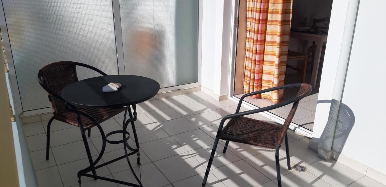 Όμορφο Studio Στην Πόλη Πάτρα ภายนอก รูปภาพ
